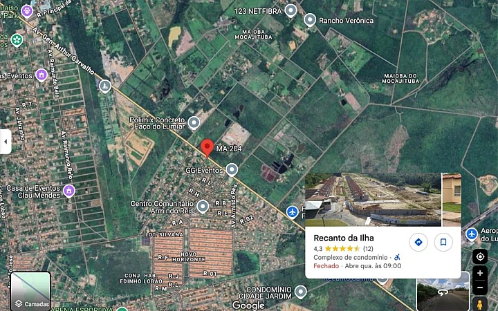 Área de 9800 m2 de Esquina Área